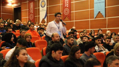 - Gençlik ve Spor Bakan Yardımcısı Eminoğlu:
- "Türkiye'de 80 yılda