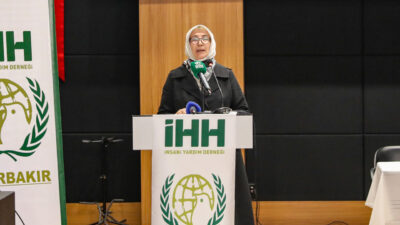 DİYARBAKIR (AA) – Diyarbakır'da İnsan Hak ve Hürriyetleri (İHH) İnsani