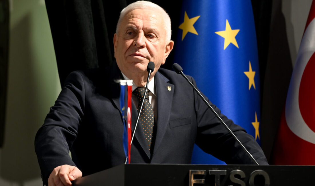 - Avrupa Birliği Türkiye Delegasyonu Bölüm Başkanı Jean Barbe, konserin