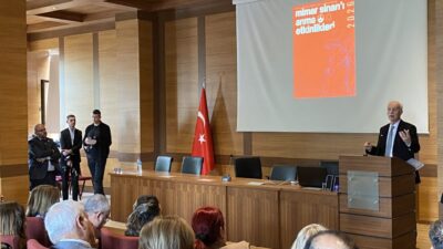 - Edirne Valisi Yunus Sezer:
- "Edirne'yi kaybetmememiz gerekiyor, Edirne'deki bir