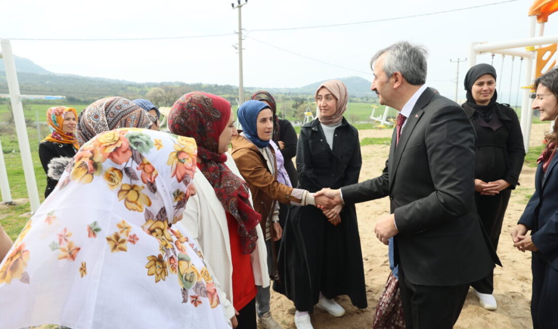 - Edirne Valisi Sezer:
- "Dünyanın konuştuğu birinci mesele, nüfus meselesi.