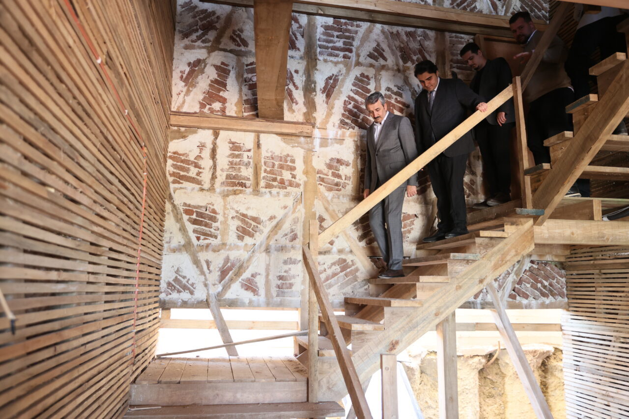 - Edirne Valisi Yunus Sezer:
- "Burada bulunan Mevlevi geleneği sadece