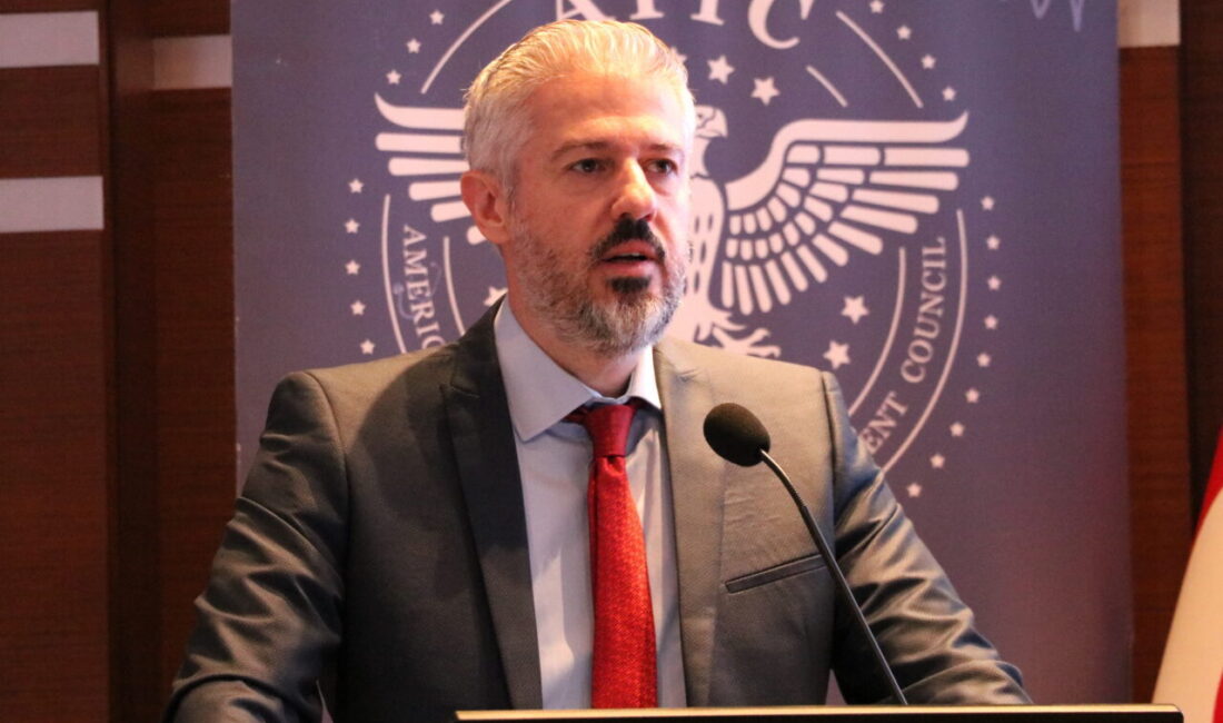 İZMİR (AA) – İzmir'de, Ege Bölgesi'nde faaliyet gösteren küçük ve