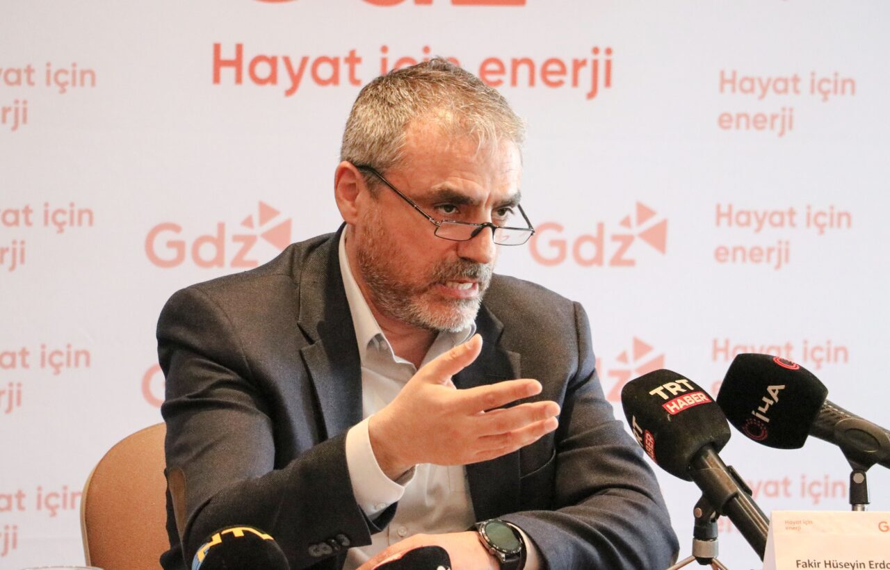 - Elektrik Dağıtım Hizmetleri Derneği Genel Sekreteri Fakir Hüseyin Erdoğan:
-