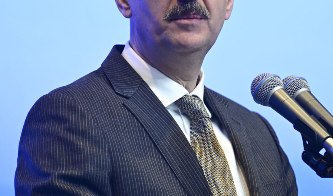 - TUSAŞ tarafından yerli imkanlarla üretilen birer AKSUNGUR insansız hava