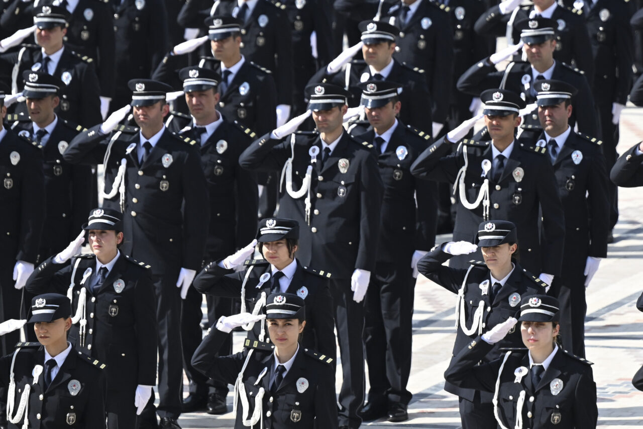ANKARA (AA) – Emniyet Genel Müdürü Mahmut Demirtaş ve beraberindeki