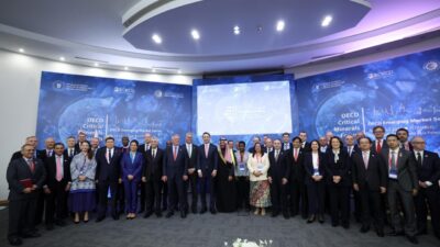 - "Beylikova'nın dünyadaki en büyük nadir toprak elementleri yataklarından biri