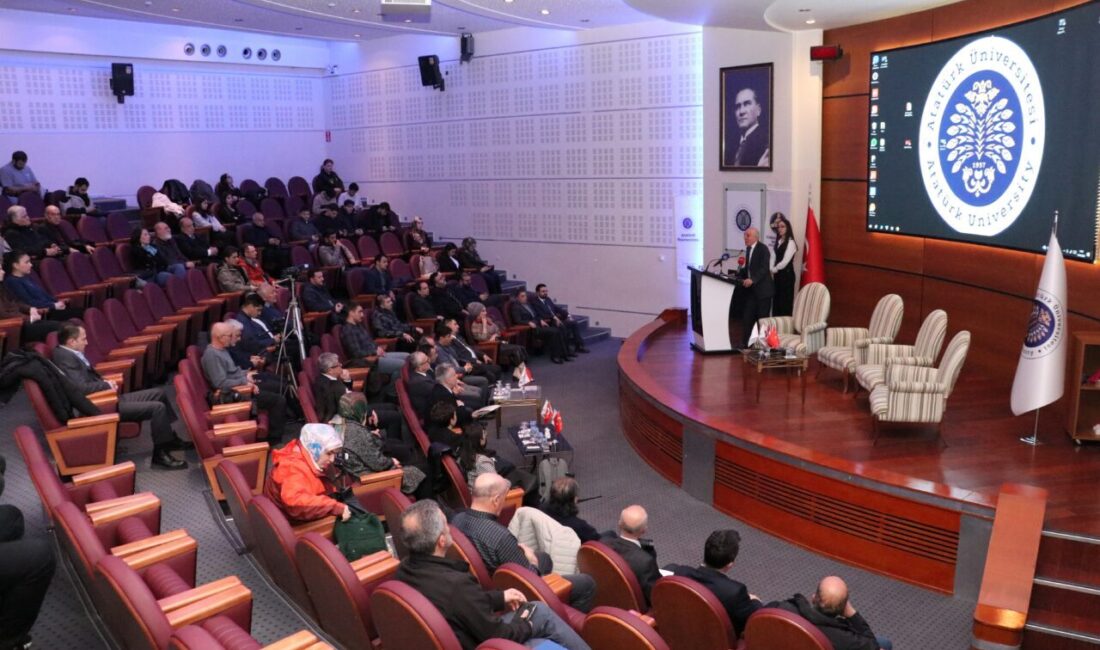 - Türkiye Bilişim Derneği Genel Başkanı Kenan Altınsaat:
- "Biz artık