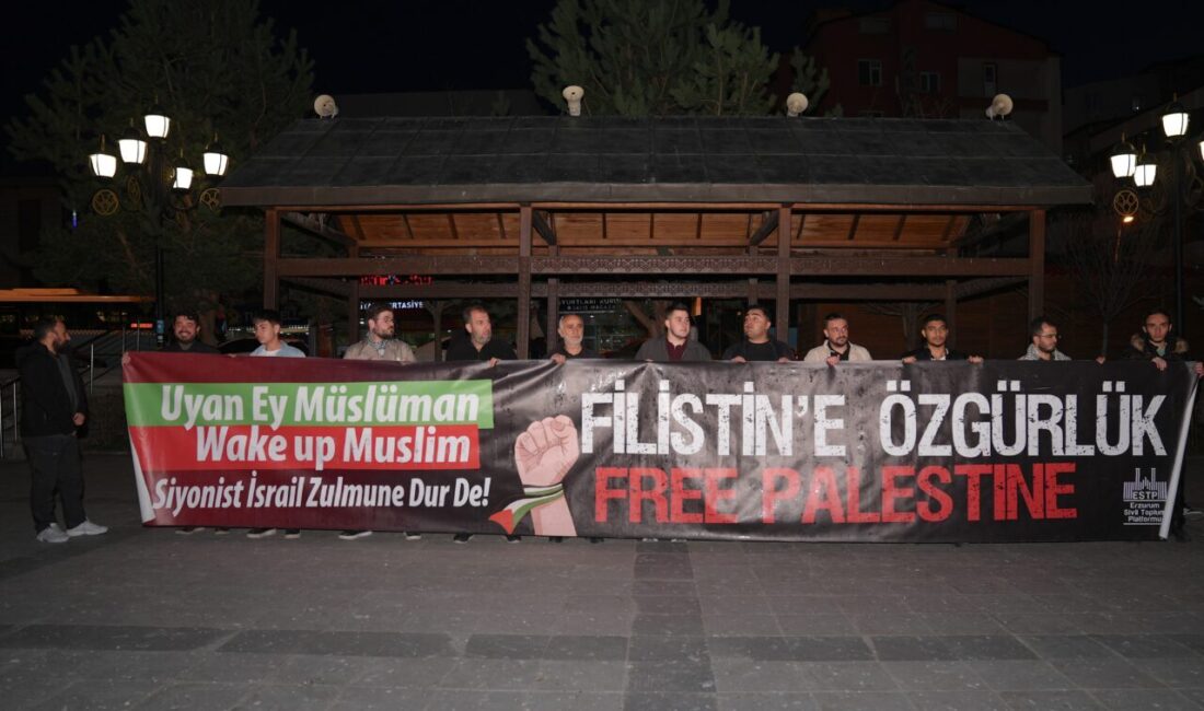 ERZURUM (AA) – İsrail'in Küresel Sumud Filosu'na saldırısı, Erzurum'da protesto