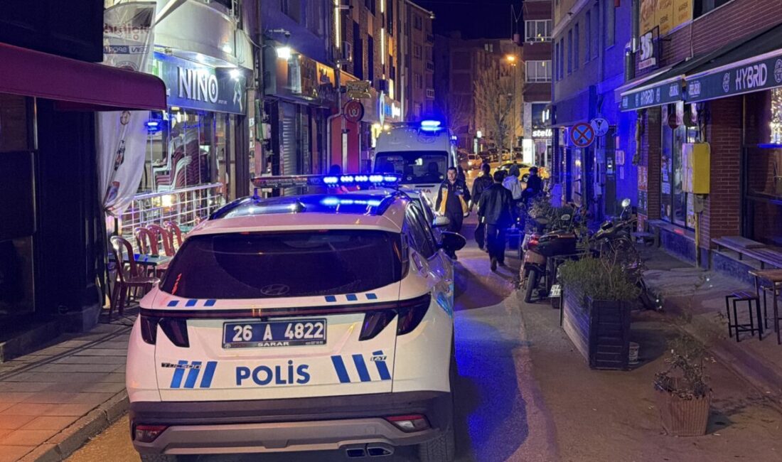 ESKİŞEHİR (AA) – Eskişehir'in Tepebaşı ilçesinde 2 grup arasında çıkan