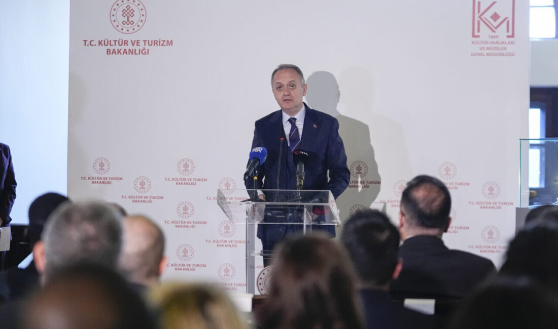 - Kültür ve Turizm Bakan Yardımcısı Gökhan Yazgı:
- "Bu eser