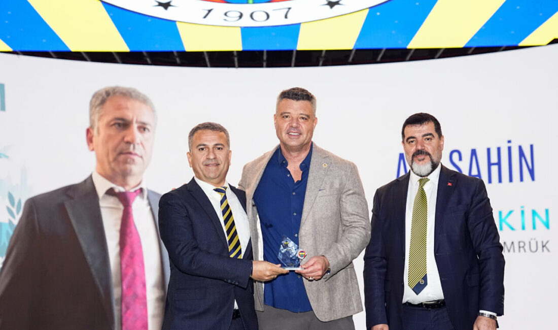 - "Üzüldük, yaralandık ama şampiyonluğa hala inanıyorum"