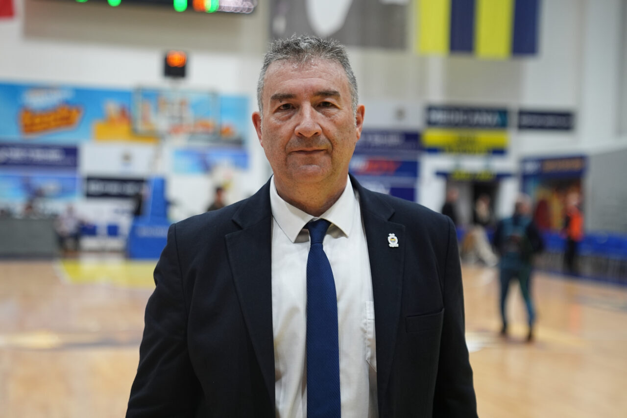 - ⁠Sarı-lacivertli takımın başantrenörü Miguel Mendez:
"Şu an takımı nasıl dinlendireceğimize