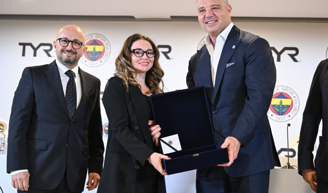 - Fenerbahçe Kulübü Genel Sekreteri Orhan Demirel:
"Paris 2024 Olimpiyatları'nda olduğu