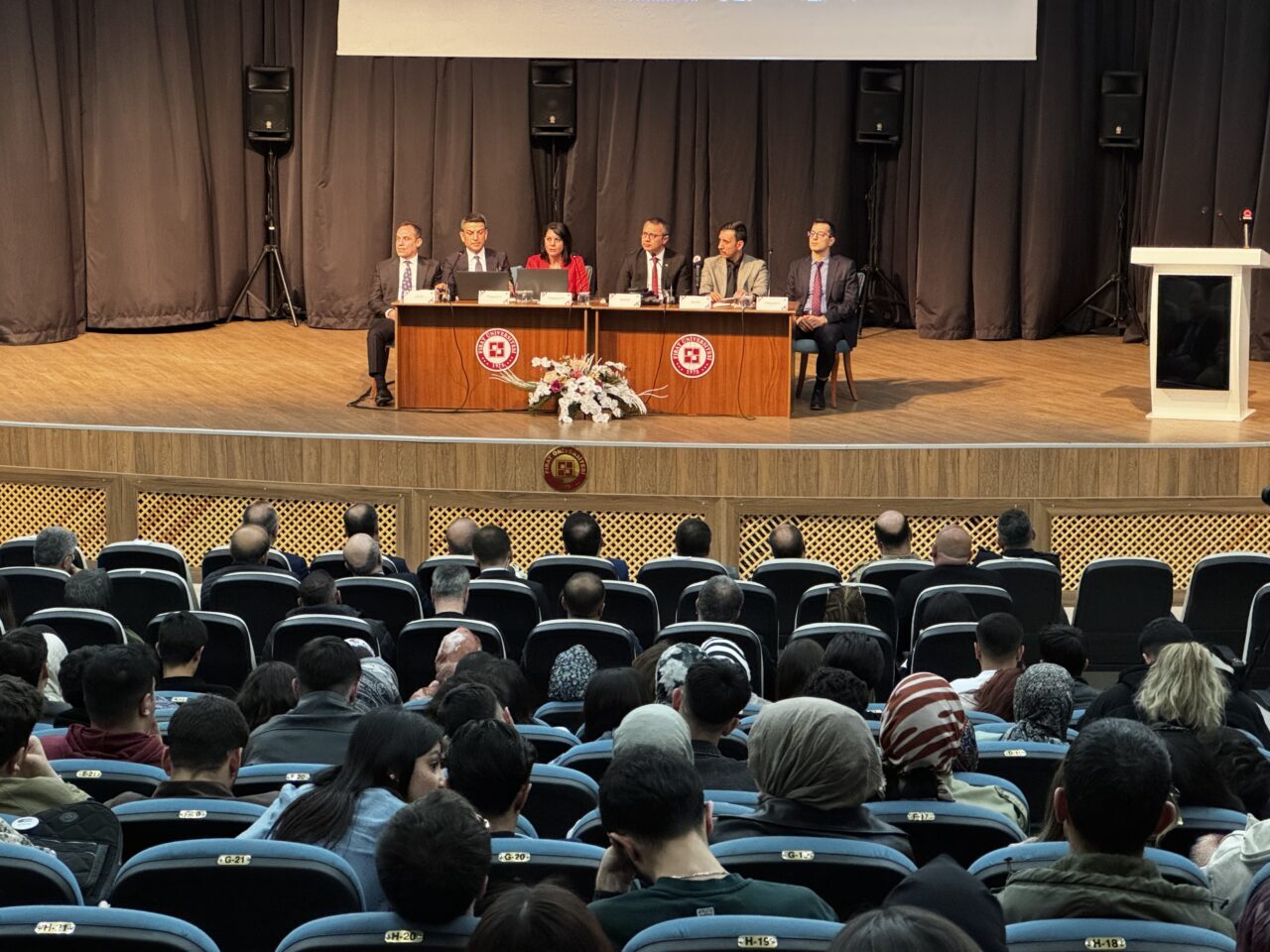 ELAZIĞ (AA) – Elazığ'da üniversite öğrencilerine yönelik "Yasa Dışı Bahis,