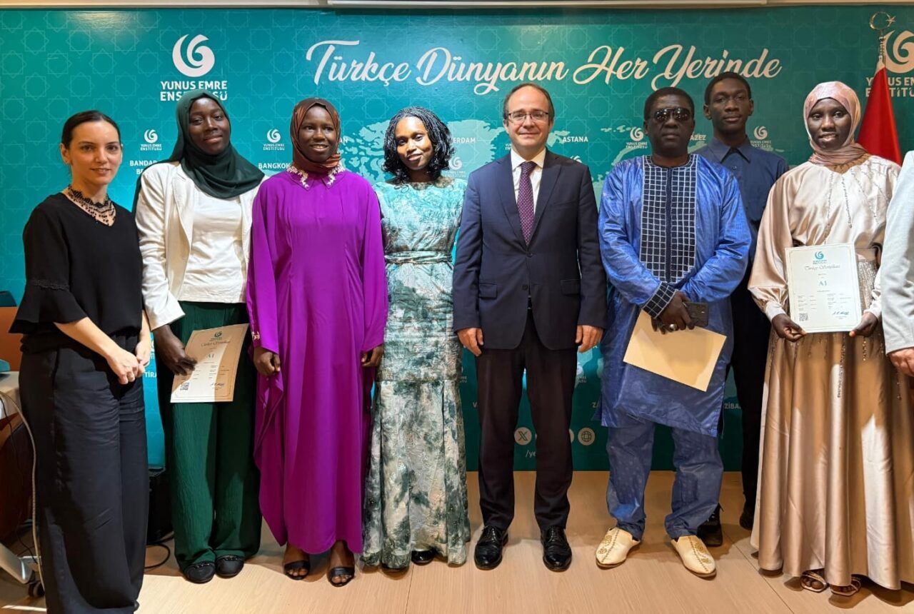ABUJA (AA) – Yunus Emre Enstitüsü (YEE) tarafından Gambiya'nın başkenti