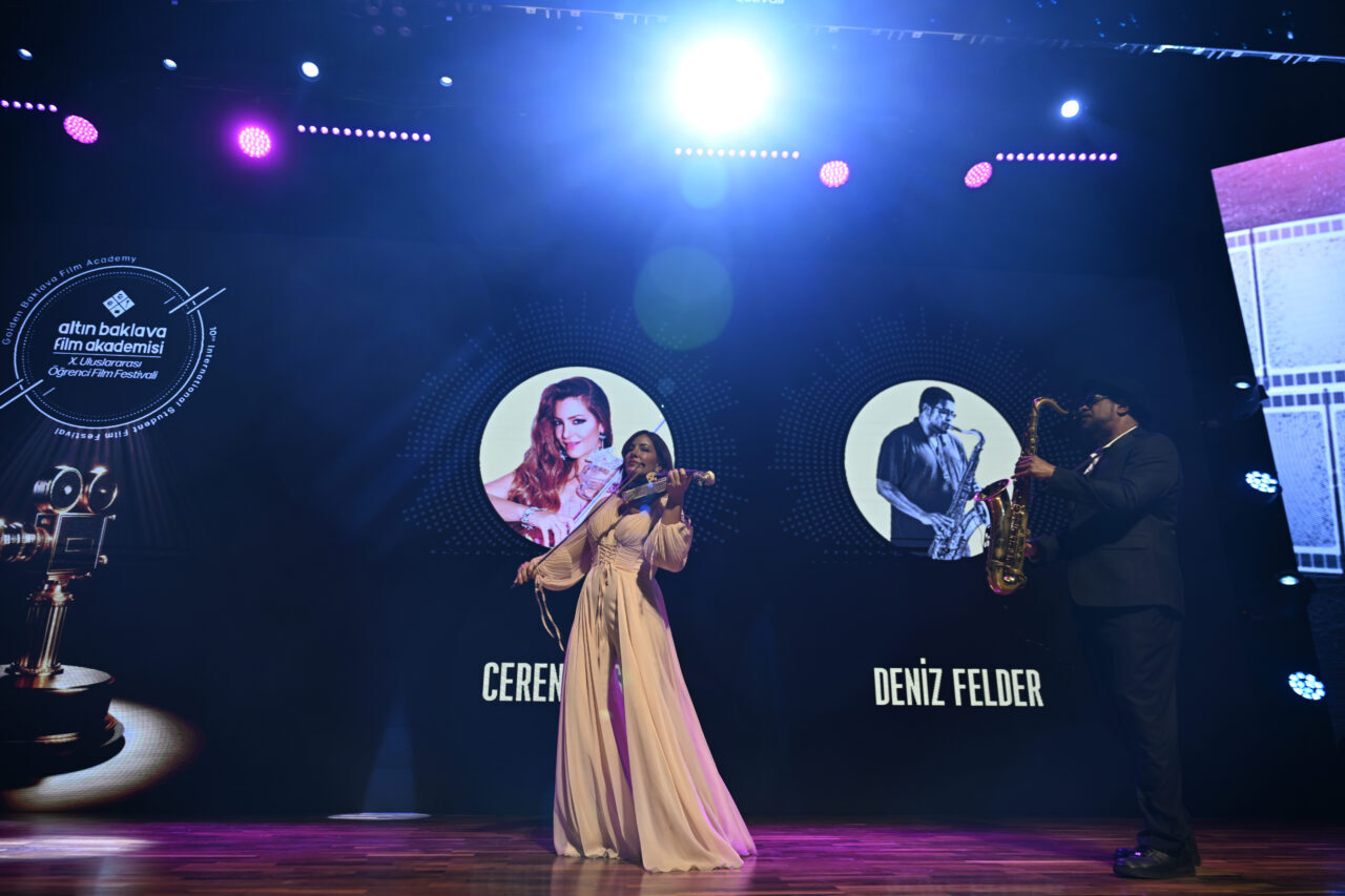 - Festivalde 5 kategoride 23 film ödüle layık görüldü