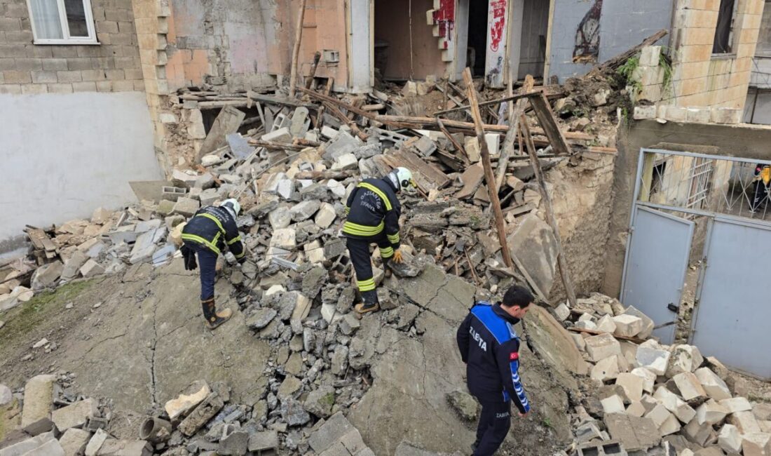 GAZİANTEP (AA) – Gaziantep'in Nizip ilçesinde tek katlı evin çökmesi