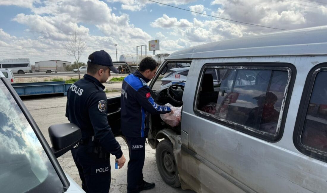GAZİANTEP (AA) – Gaziantep'in Nizip ilçesinde, araçta sağlıksız koşullarda taşınan