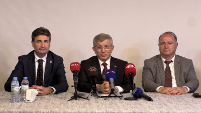 KAHRAMANMARAŞ (AA) – Gelecek Partisi Genel Başkanı Ahmet Davutoğlu, Kahramanmaraş'ta