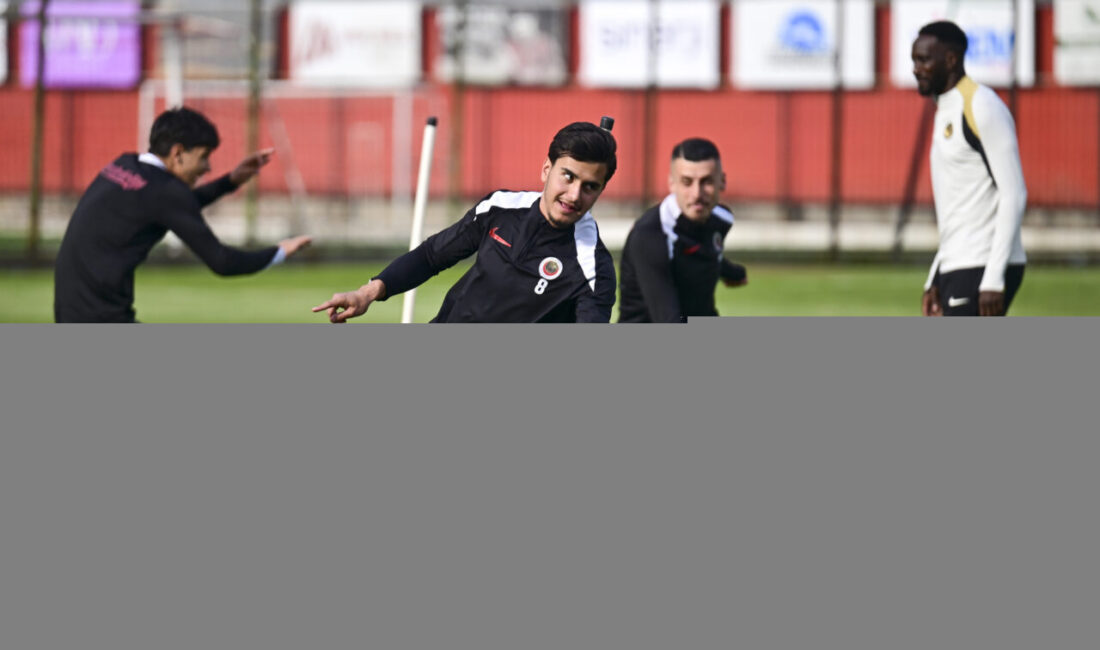 - Başkent ekibinin Nijeryalı futbolcusu Henry Onyekuru, tesislerde takımdan ayrı