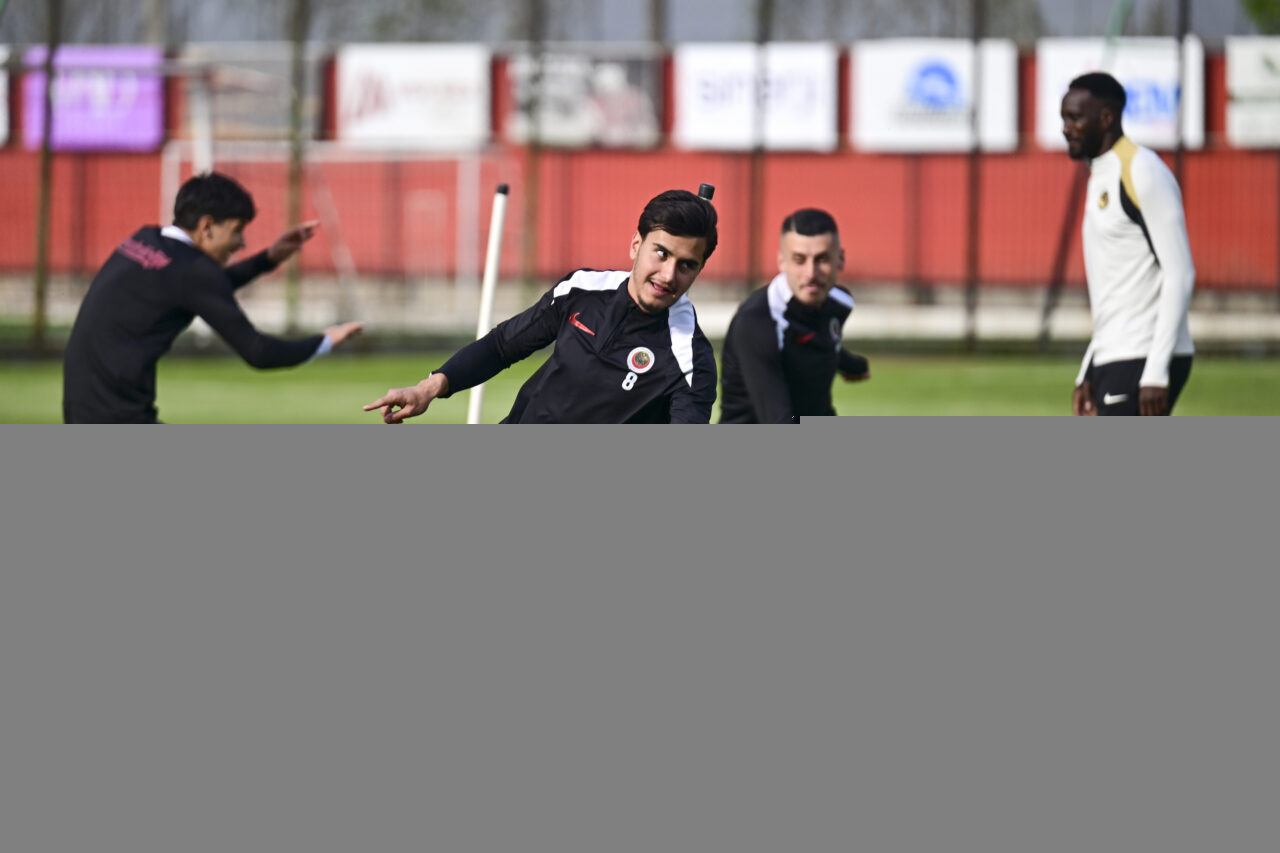 - Başkent ekibinin Nijeryalı futbolcusu Henry Onyekuru, tesislerde takımdan ayrı