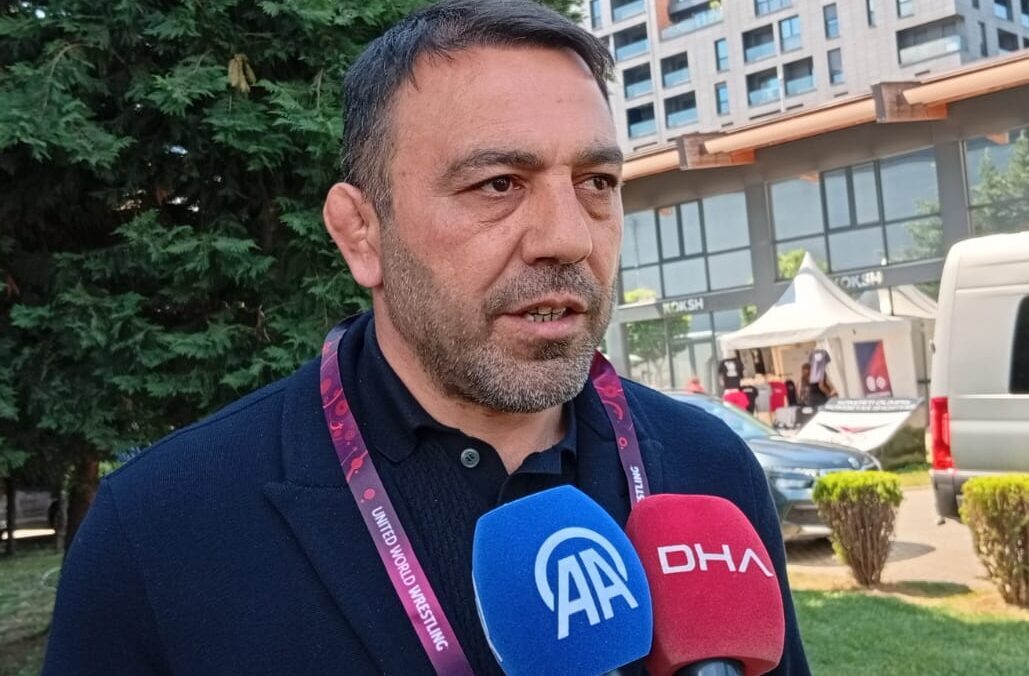 - "Bazı branşlarda başarı bizim için hayaldi. Şimdi madalyalar alıyoruz.