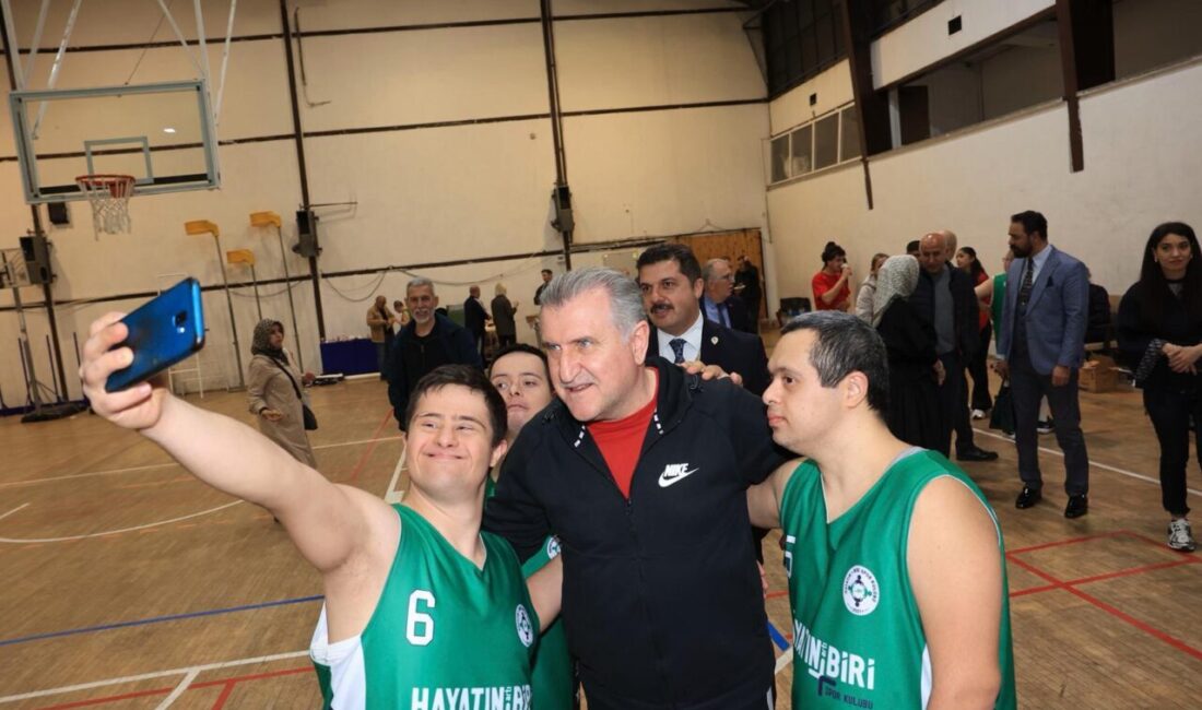 ANKARA (AA) – Gençlik ve Spor Bakanı Osman Aşkın Bak,