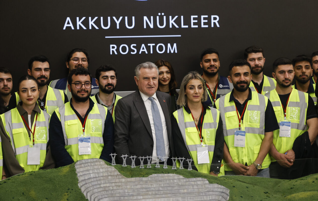 - "Burada gerçekten Türkiye'nin enerji ihtiyacında önemli rol oynayacak bir