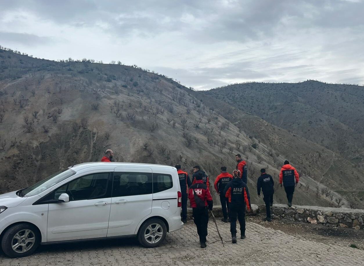 VALİLİK AÇIKLAMASI, ÇOCUĞUN BABASI VE KÖY MUHTARININ AÇIKLAMALARI EKLENDİ