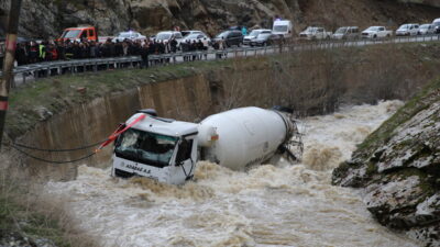 SÜRÜCÜNÜN CANSIZ BEDENİNE ULAŞILMASI EKLENDİ