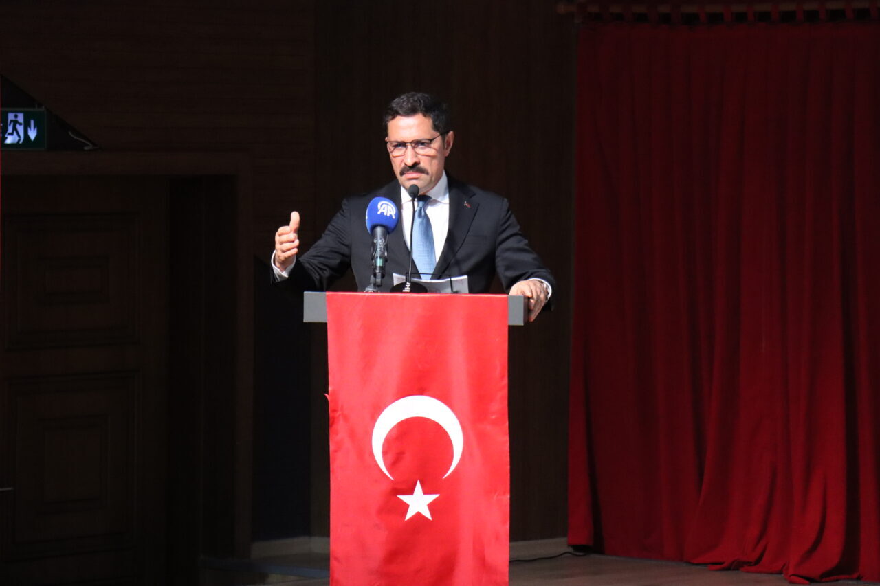 - Vali Mustafa Masatlı:
- "Çocuklarımızı korumak sadece bugünü değil, yarınlarımızı,