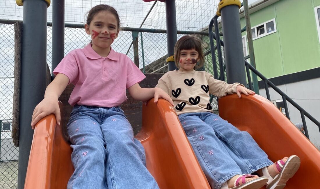 HATAY (AA) – Hatay'ın Kırıkhan ilçesinde yetim çocuklar için şenlik