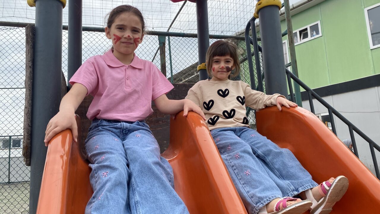 HATAY (AA) – Hatay'ın Kırıkhan ilçesinde yetim çocuklar için şenlik