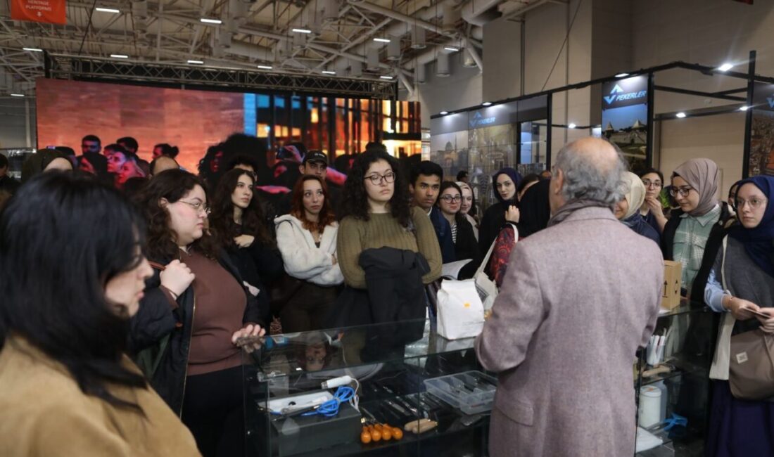 İSTANBUL (AA) – "Geçmişe Gelecek Sağla" sloganıyla açılan Heritage İstanbul,
