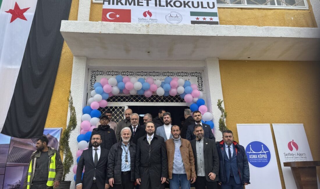 - Türkiye'nin Halep Başkonsolosu Muammer Hakan Cengiz:
- "Burada yeni bir