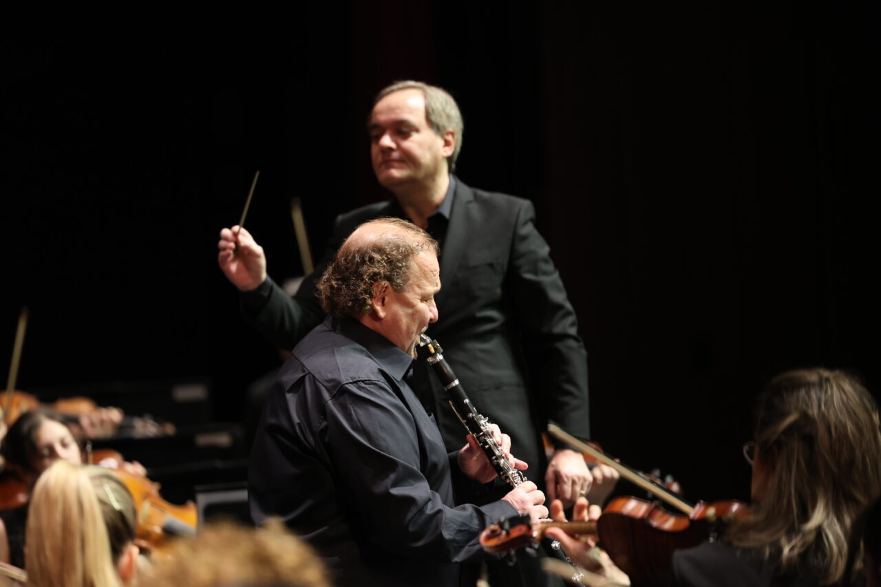 İSTANBUL (AA) – İstanbul Devlet Senfoni Orkestrası (İDSO), DenizBank konserleri