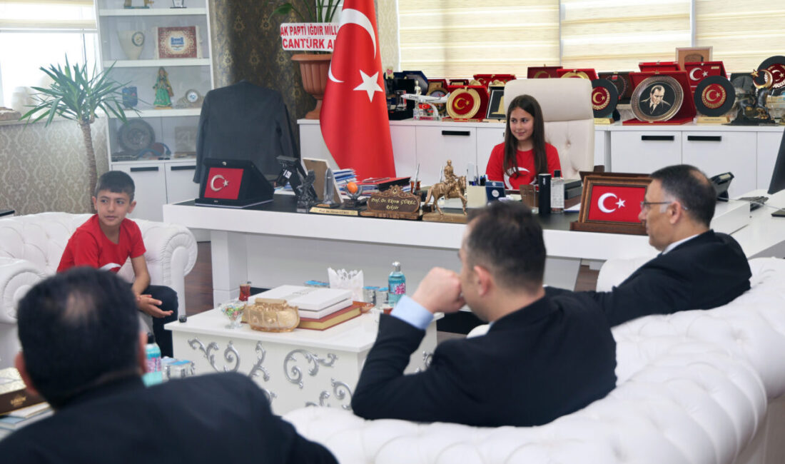 IĞDIR (AA) – Iğdır'da 23 Nisan Ulusal Egemenlik ve Çocuk