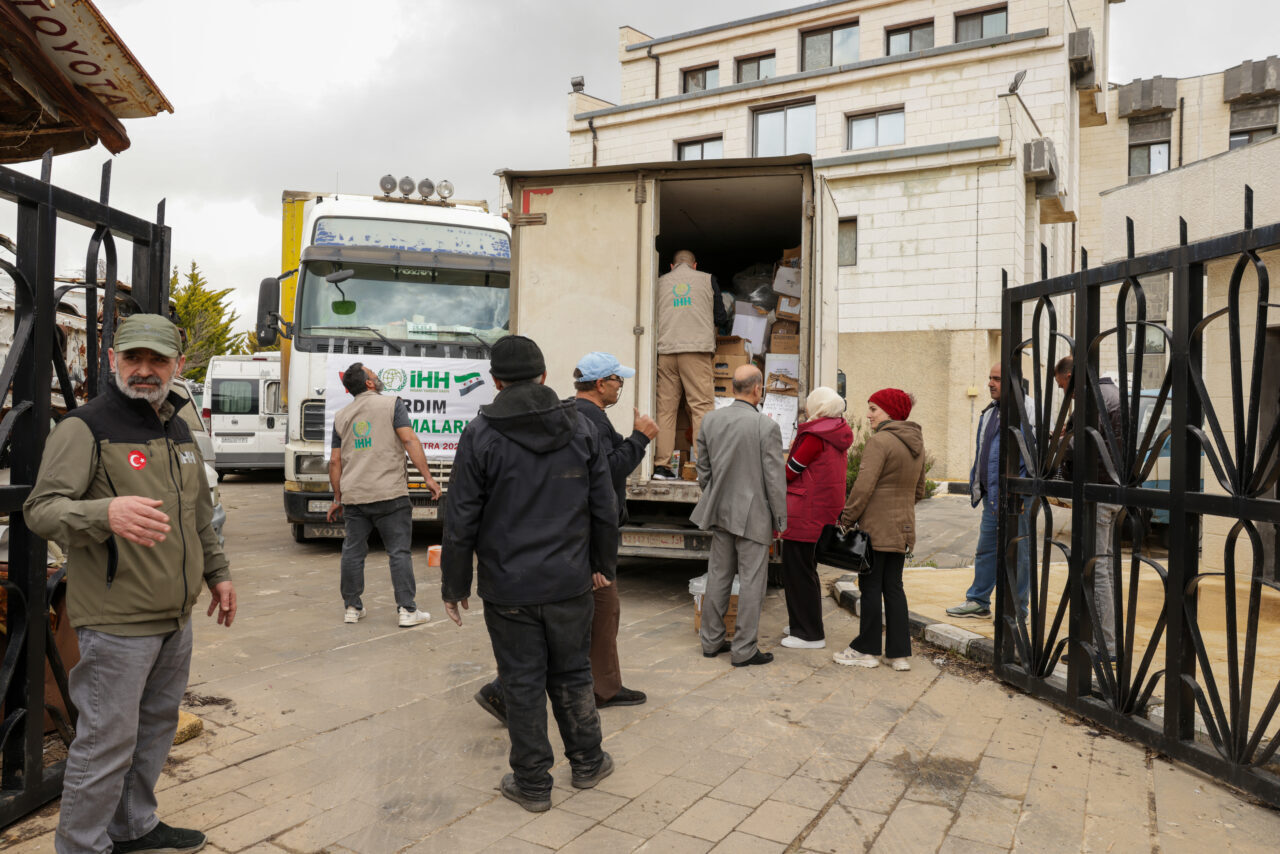 KUNEYTRA (AA) – İnsan Hak ve Hürriyetleri (İHH) İnsani Yardım