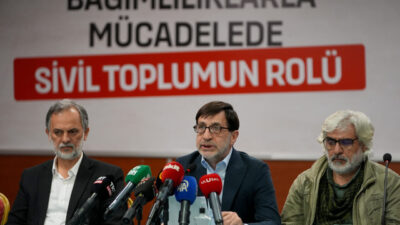 - İHH İnsani Yardım Vakfı Mütevelli Heyeti Üyesi Osman Atalay:
-