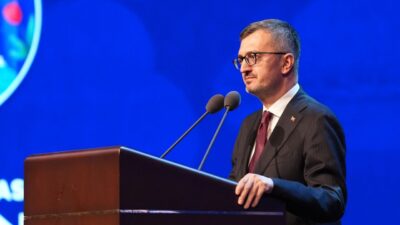 - "Barış mümkündür. Kardeşlik mümkündür. Birlikte yaşamak mümkündür. Şenliğimize katılan,