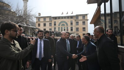 BİTLİS (AA) – İlim Yayma Vakfı Mütevelli Heyeti Başkanı Necmeddin