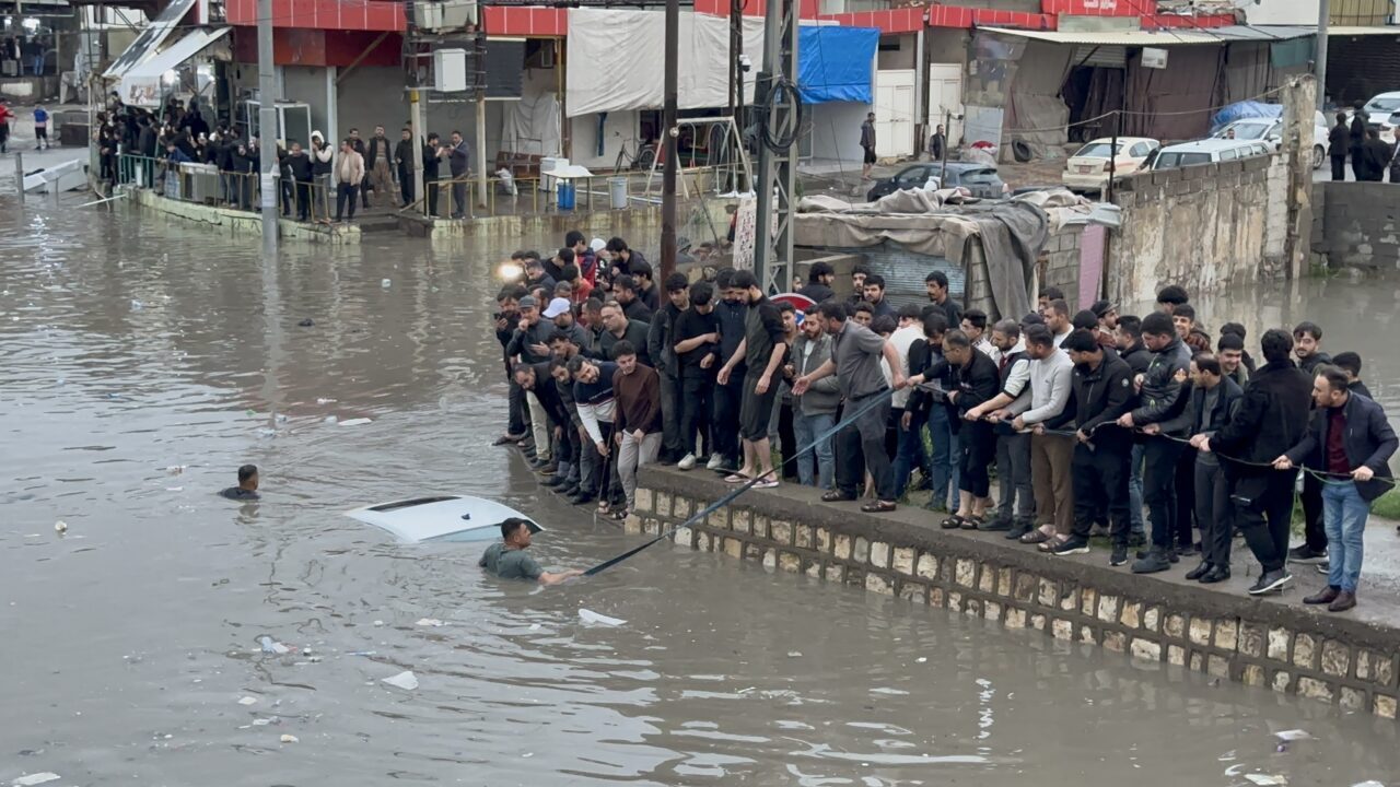 ERBİL (AA) – Irak’ın Erbil kentinde etkili olan sağanak yağış,