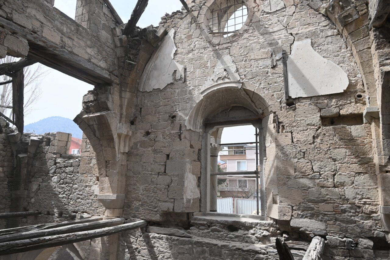 ISPARTA (AA) – Isparta'da 19. yüzyılda inşa edilen Aya Yorgi