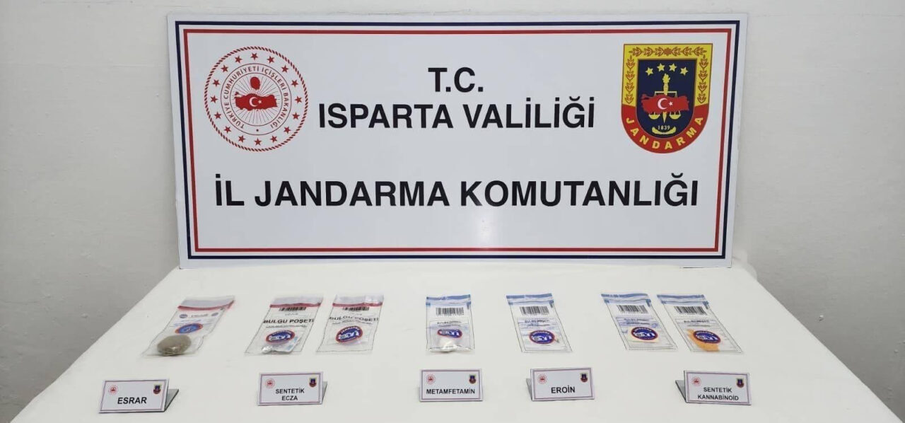 ISPARTA (AA) – Isparta'da son bir haftada düzenlenen uyuşturucu operasyonlarında