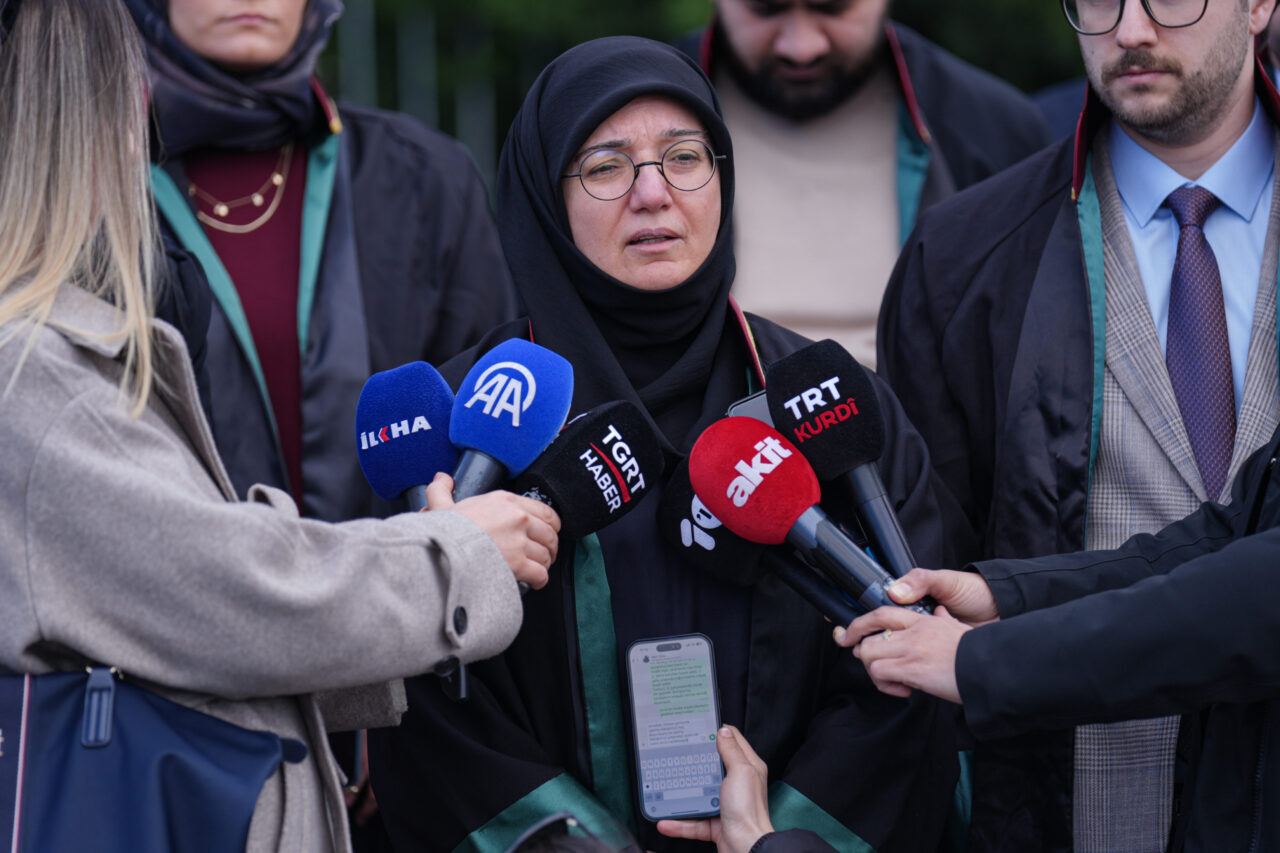 İSTANBUL (AA) – İstanbul'da bir grup avukat, İsrail'in cezaevlerinde işkence