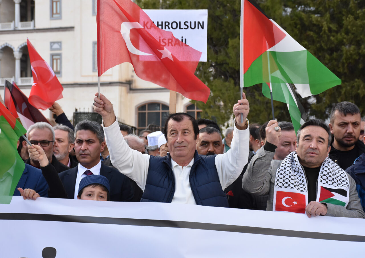 KIRIKKALE (AA) – Kırıkkale'de, İsrail'de Filistinli esirlere uygulanması öngörülen idam