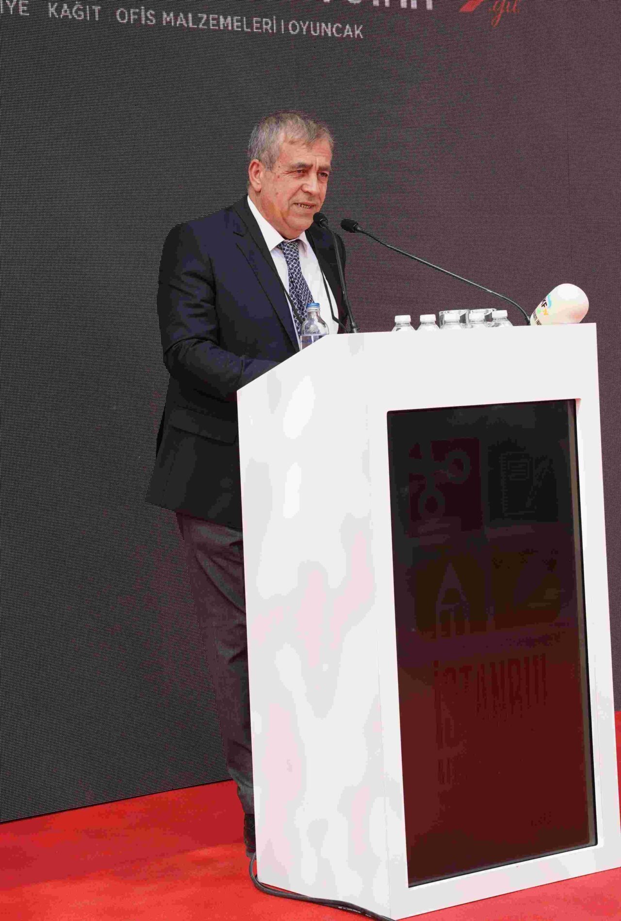 - Ticaret Bakanlığı İhracat Genel Müdür Yardımcısı Bülent Tuncer:
- "Kalem