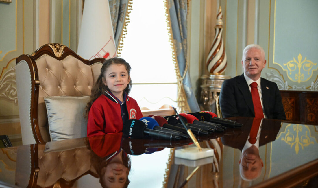 - Makamını Bahçelievler 15 Temmuz Şehitleri İlkokulu 2. sınıf öğrencisi