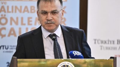 İSTANBUL (AA) – İstanbul'da, Türkiye Bilimler Akademisi (TÜBA) tarafından düzenlenen